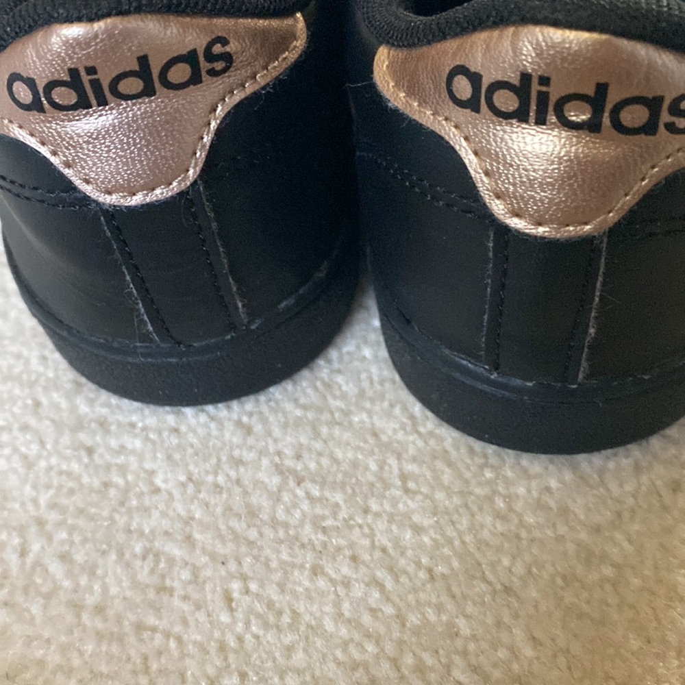 NWT Adidas Black with Gold Stripes low top sneakers - Picture 4 of 5